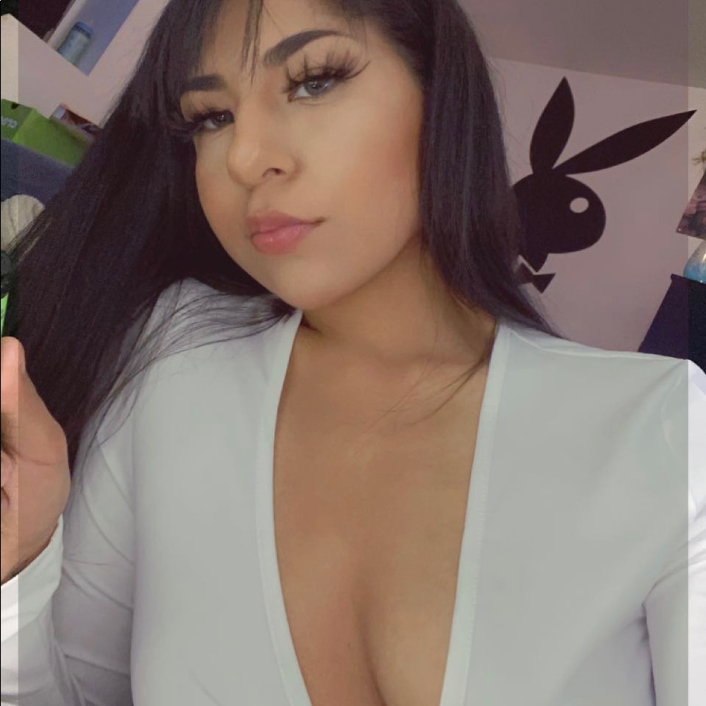 Meet your Posher, Araceli